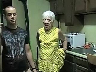 Grannie Up Kitchen